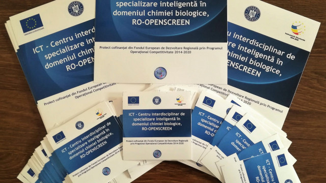 Etichete autocolante pentru echipamente și dotări (100 mm x 100 mm, 200 mm x 200 mm)