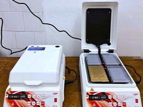 Agitator de placi cu termostat