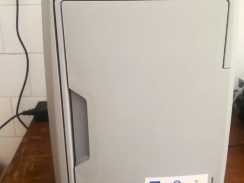 Incubator portabil Incubator portabil